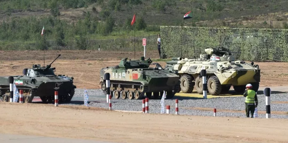 ZBD03步兵戰(zhàn)車(chē)亮相“空降排”，92A輪式裝甲車(chē)再戰(zhàn)“晴空”
